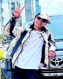 Siapakah Bonge? Remaja yang dijuluki `Penguasa Sudirman` di Citayam Fashion Week