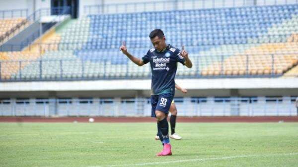 Biodata dan Agama Erwin Ramdani, Prajurit TNI Sekaligus Pemain Persib Bandung Biodata dan Agama Erwin Ramdani, Prajurit TNI Sekaligus Pemain Persib Bandung