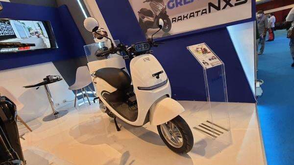 Profil Rakata S9, Skuter Unik Gaya Futuristik