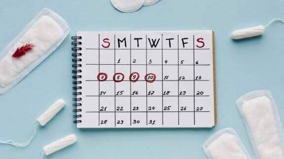 Beauty Pasti Banyak yang Gak Tahu! Bukan Darah Menstruasi, Ini Lho 4 Penyebab Timbul Bercak Coklat Pada Celana Dalam!