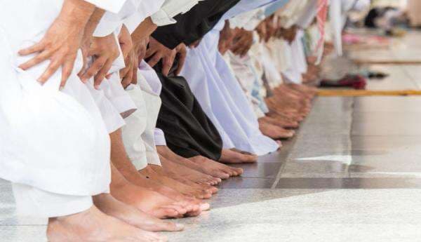 Keutamaan Sholat Berjamaah Luar Biasa, Sangat Rugi Bila Diabaikan