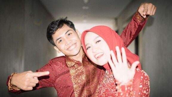 Resmi Menikah, Bintang Emon Langsung Ajak Istri Bulan Madu ke Jepang Bakal Nonton Konser Justin Bieber, Netizen Iri: Tipe Suami Idaman! Resmi Menikah, Bintang Emon Langsung Ajak Istri Bulan Madu ke Jepang Bakal Nonton Konser Justin Bieber, Netizen Iri: Tipe Suami Idaman!