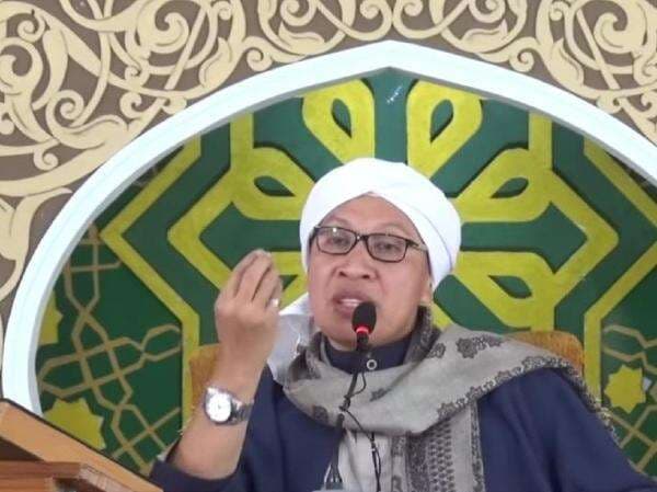 Kajian Buya Yahya: Hukum Anak Menolak Dijodohkan Orang Tuanya