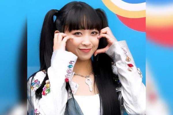 Profil dan Biodata Dita Karang, Member Secret Number yang Sambut Jokowi di Korea Selatan