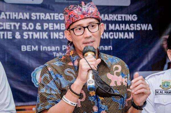 Sandiaga Uno Rayakan 26 Tahun Pernikahan dengan Pamer Foto Masa Muda, Netizen: Ganteng Banget Pak