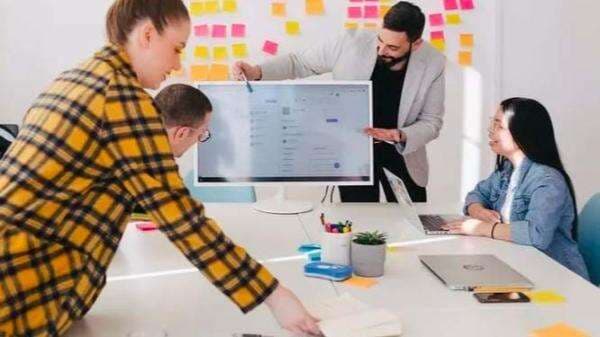 Ramalan Zodiak Hari Ini Senin 1 Agustus 2022: Virgo, Aries dan Scorpio Siap-Siap Karier Anda Membaik