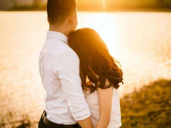 40 Kata-Kata Cinta yang Menyentuh Hati, Bijak dan Romantis!