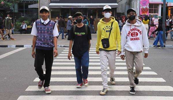 6 Kota yang Ikut Citayam Fashion Week, Begini Keseruan ala Anak Bandung dan Malang!