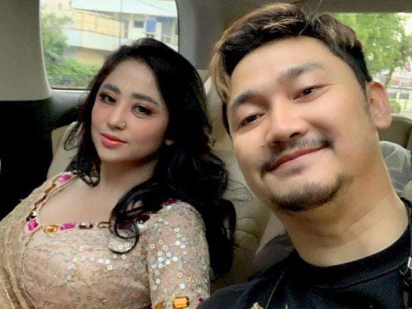 Ditanya Kemungkinan Rujuk dengan Dewi Perssik Usai Cerai, Ini Jawaban Angga Wijaya