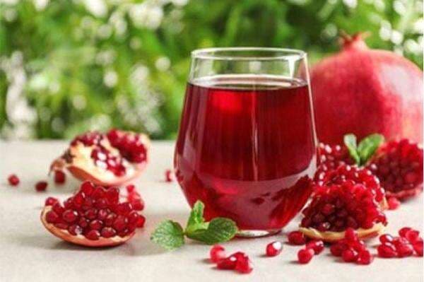 3 Jus yang Bisa Membantu Menurunkan Kolesterol dan Darah Tinggi