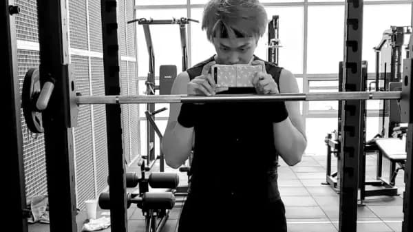 5 Artis Korea Hobi Olahraga, Ada Jennie Blackpink yang Gemar Yoga