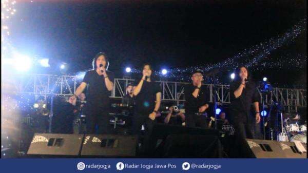 Konser 30 Tahun Dewa 19, Tampil Full Team di Candi Prambanan