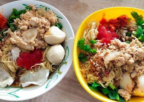 Cara Membuat Mie Ayam Enak, Lengkap dengan Resep dan Bahan Olahannya