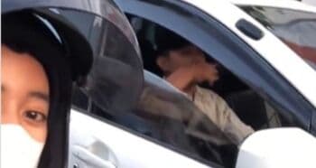 Viral Emak-emak Tegur Pengemudi Mobil Merokok Sembarangan saat Berkendara
