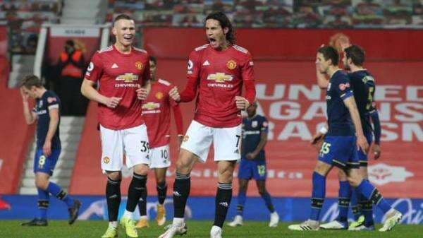 Tolak Pulang Kampung ke Amerika Selatan, Edinson Cavani Putuskan Ingin Tetap di Eropa