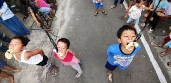 50 Ide Hadiah Lomba 17 Agustus Murah dan Bermanfaat untuk Anak Sekolah, Ibu-Ibu hingga Bapak-Bapak 50 Ide Hadiah Lomba 17 Agustus Murah dan Bermanfaat untuk Anak Sekolah, Ibu-Ibu hingga Bapak-Bapak