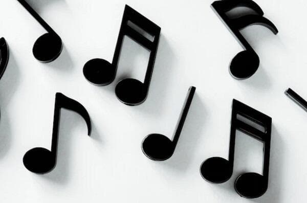 Tangga Nada Diatonis Minor: Pengertian, Ciri-Ciri, Jenis, dan Contohnya Tangga Nada Diatonis Minor: Pengertian, Ciri-Ciri, Jenis, dan Contohnya