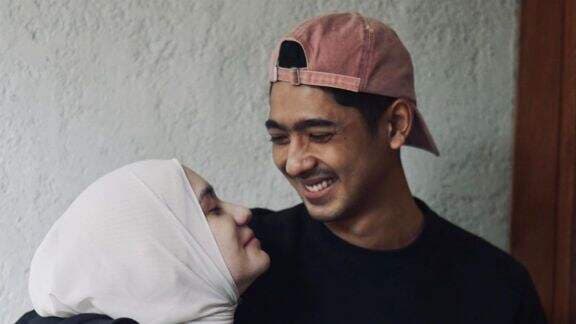 Isu Cerai dengan Putri Anne Memanas, Arya Saloka Mendadak Bagikan Kabar Ini: Terima Kasih...