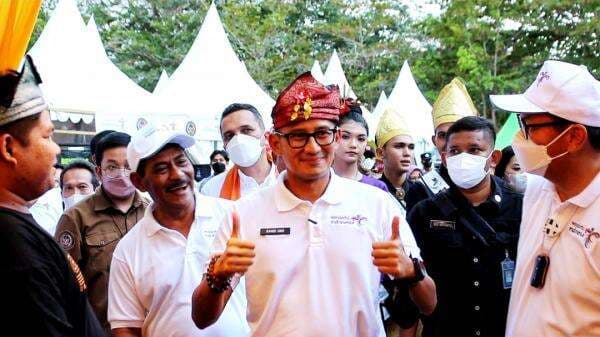 Menparekraf Sandiaga Uno, Buka Nasional Pesona Belitong Beach Festival 2022