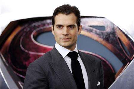 Henry Cavill Tolak Tawaran Bintangi Film Superman, Begini Alasannya?