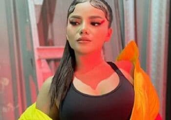 6 Artis yang Melakukan Operasi Plastik di Payudara, Siapa Saja?