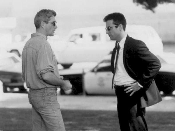 Internal Affairs: Film Tahun 90-an yang Mirip Kisah Irjen Sambo, Polisi Tembak Polisi