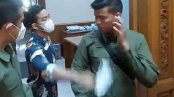 Gibran Dinilai Arogan usai Viral Copot Paksa Masker Paspamres, Tokoh NU Bilang Begini