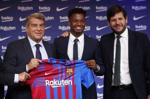 Mengenal Director 0f Football dalam Sepak Bola: Peran dan Fungsinya