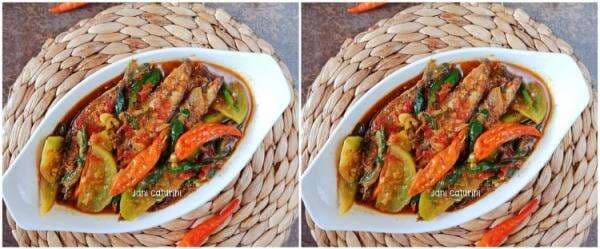 Resep ikan pindang bumbu rujak ala rumahan, bikin nambah nasi