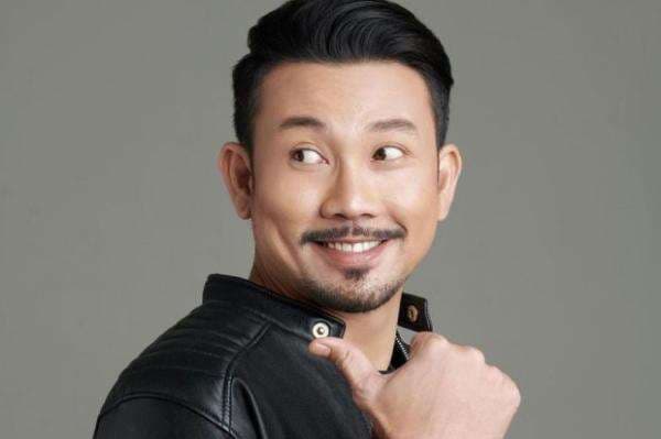 Denny Sumargo Jual Benda Keramat yang Ditemukan Gus Samsudin di Rumahnya Rp2 Miliar