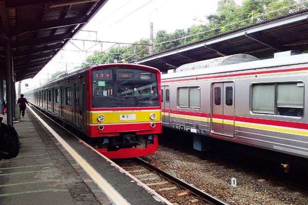 5 Stasiun KRL Dekat Mall, 2 Ada di Depok, Belanja Cukup Jalan Kaki
