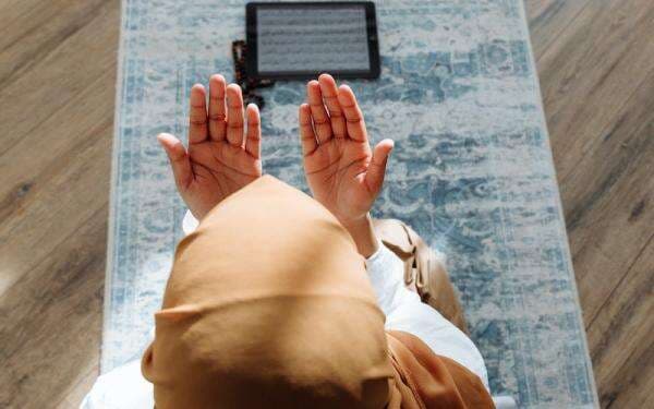 Catat, Ini Niat Mandi Junub dan Tata Caranya Lengkap