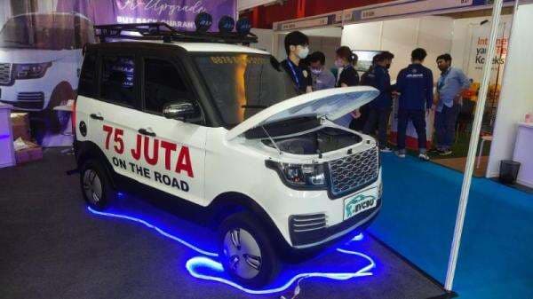 Gaji UMR Mau Beli Mobil? Begini Perhitungannya