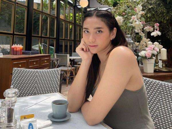 Vincent Kosasih Unggah Foto Wanita Cantik, Yolla Yuliana Penasaran