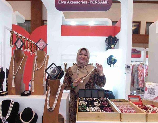 Usaha Bangkrut padahal Anak Mau Sekolah, Wanita Ini Sukses Raup Pundi Rupiah dari Aksesori