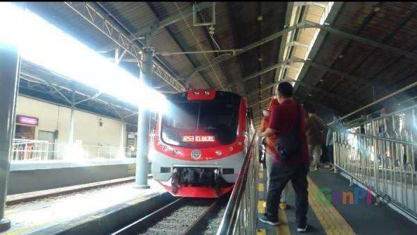 Perjalanan KRL Solo-Jogja Diperpanjang Lintas Solo Balapan – Stasiun Palur Mulai Hari Ini