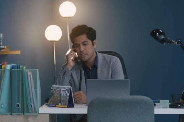 Terlalu Sibuk Kerja, Zidni Hakim Perankan Sosok Ayah Cuek dalam Serial Terbarunya