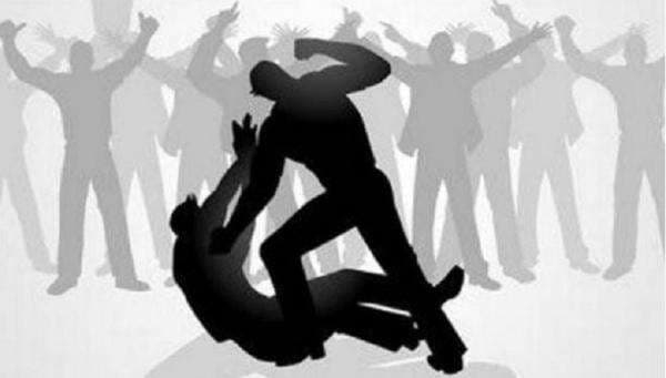 Ricuh Pertandingan Kotawaringin Cup 2022, Pemain Bola Dikeroyok Suporter hingga Koma