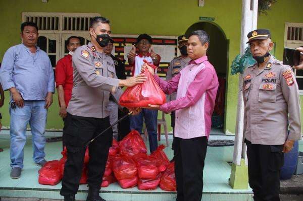 Foto Kegiatan Bakti Sosial di Pringsewu (Front Jurnalis Indonesia)