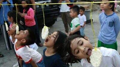 Mengenal Kerupuk Uyel, Kerupuk yang Sering Dipakai untuk Lomba 17-an