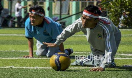 In Picture: Kompetisi Futsal Penyandang Difabel di Lapang Futsal Dinas Sosial Jabar