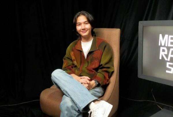 Ari Irham Pucat Diminta Nabrak 15 Mobil