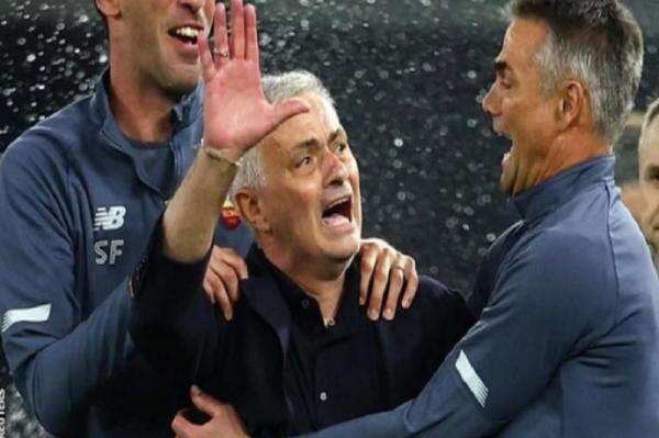 Samuel Eto’o Sebut Jose Mourinho sebagai Pelatih Terbaik Dunia, Ini Alasannya