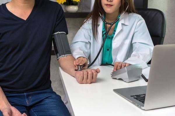 Perhatikan, Waktu yang Tepat Minum Obat Darah Tinggi