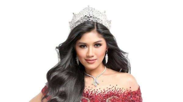 Potret Sosok Erina Gudono Kekasih Kaesang, Finalis Kontes Kecantikan yang Berjiwa Sosial Tinggi Potret Sosok Erina Gudono Kekasih Kaesang, Finalis Kontes Kecantikan yang Berjiwa Sosial Tinggi