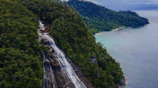 15 Air Terjun Terindah di Indonesia Terbaru 2022, Nomor 3 Tempat Syuting Film King Kong