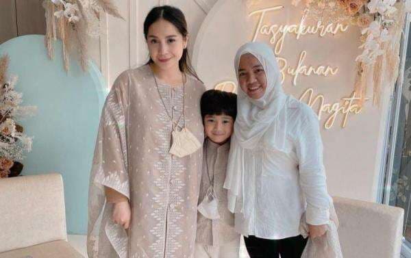 Rafathar Dapat Banyak Kado dari Mbak Lala, Nagita Slavina Kaget: Banyak Uang Ya