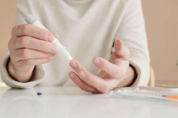 3 Cara Mengobati Luka Diabetes yang Susah Sembuh