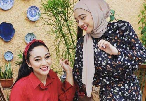 Bak Bidadari, 5 Artis Ibu dan Anak Sama Cantiknya, Siapa Saja Mereka?