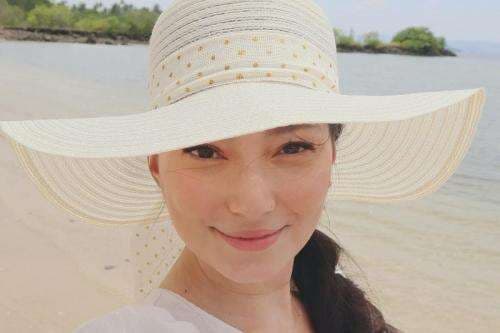 Deretan Artis Berganti Agama dan Mengubah Nama Sesuai Keyakinan yang Baru